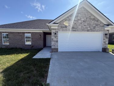 112 Canter Drive, London, KY 40744