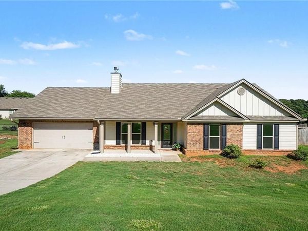 48 Robins Landing , Winder, GA 30680