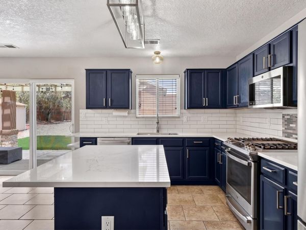 6219 Nueva Espana Road NW, Albuquerque, NM 87114