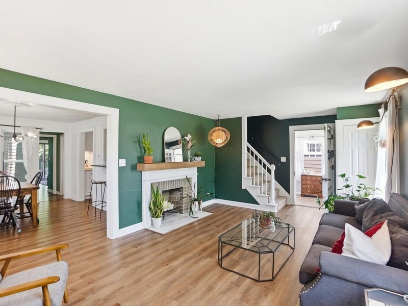 587 Wiltshire Road, Columbus, OH 43204 Photo 8