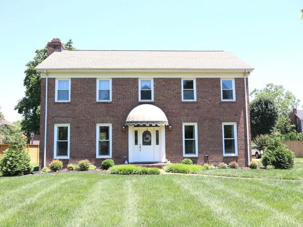1505 Holmes Cir, Franklin, TN 37064