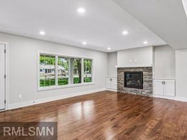1255 78th Street, Victoria, MN 55386