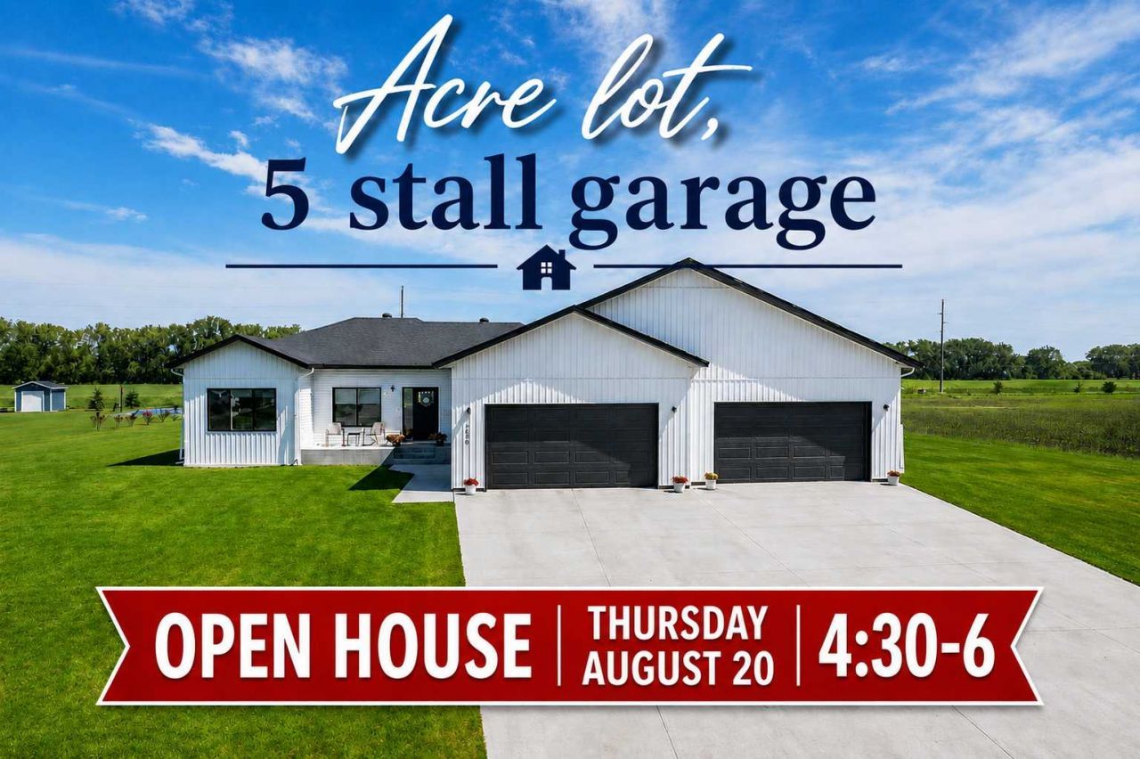 1426 SUMMERWOOD Trail W Dilworth, MN 
