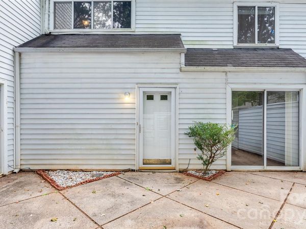 6927 Stonington Lane , Charlotte, NC 28227