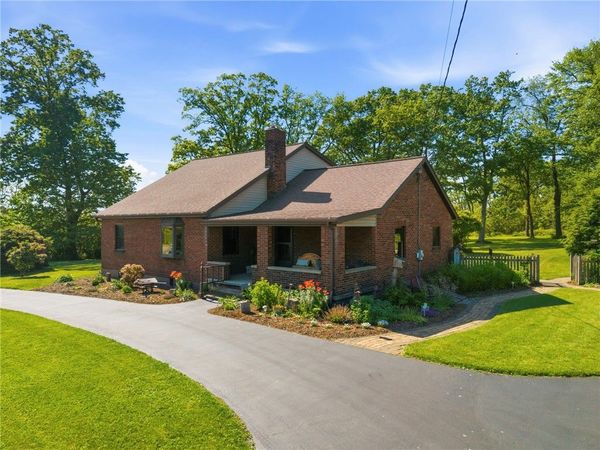 650 Unionville Rd , Butler, PA 16001