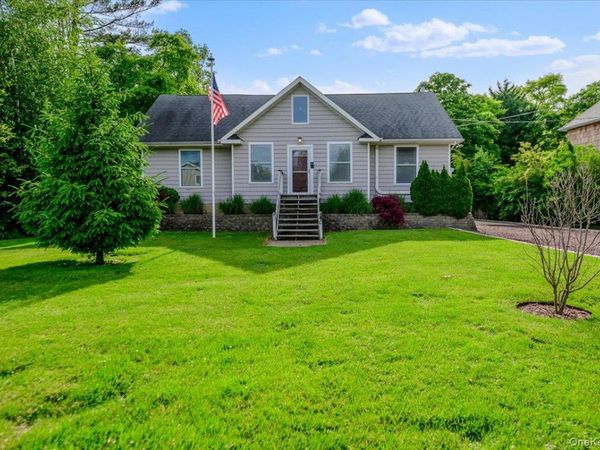 40 Deforest Avenue, West Islip, NY 11795