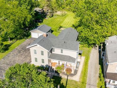 166 N Main Street , Fairport, NY 14450