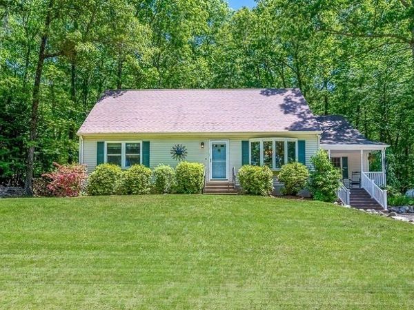 473 W Sturbridge Rd, East Brookfield, MA 01515