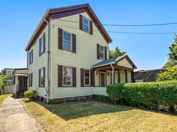 4 Magnolia Pl, Boston, MA 02125