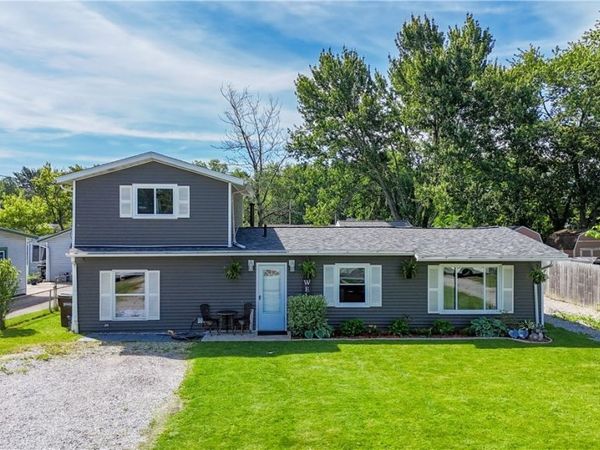 12179 Melody Lane, Grafton, OH 44044