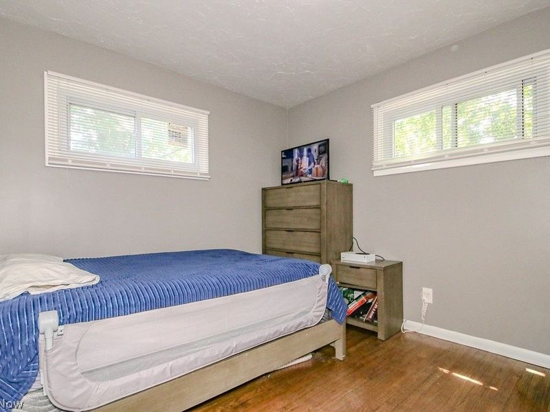 26200 Parklane Drive , Euclid, OH 44132 Photo 23