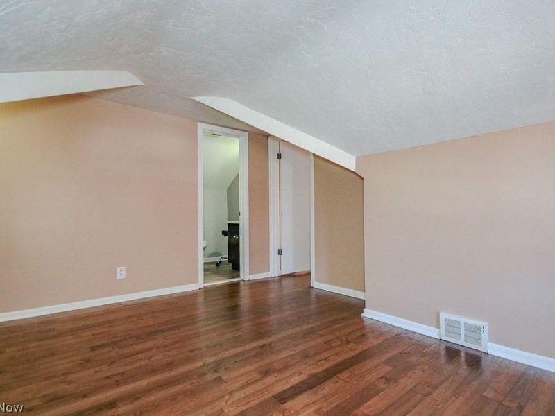 26200 Parklane Drive , Euclid, OH 44132 Photo 27