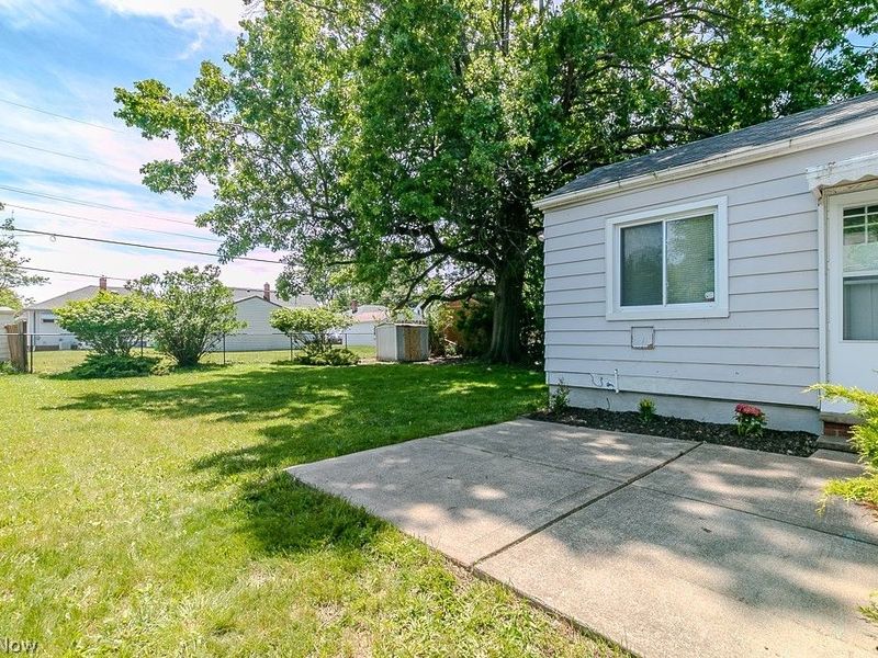 26200 Parklane Drive , Euclid, OH 44132 Photo 34