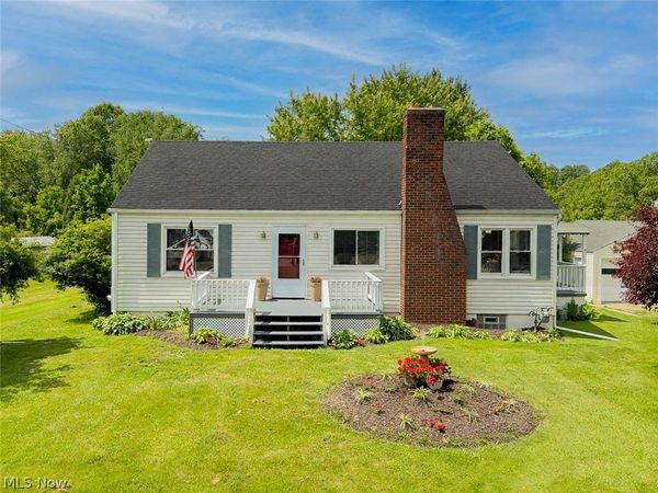 3250 Mayfair Road, Akron, OH 44312