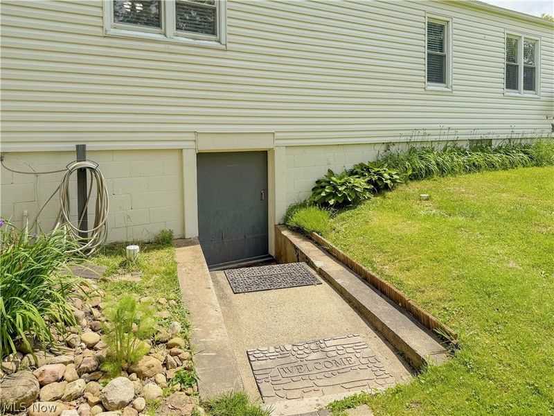 3250 Mayfair Road, Akron, OH 44312 Photo 10