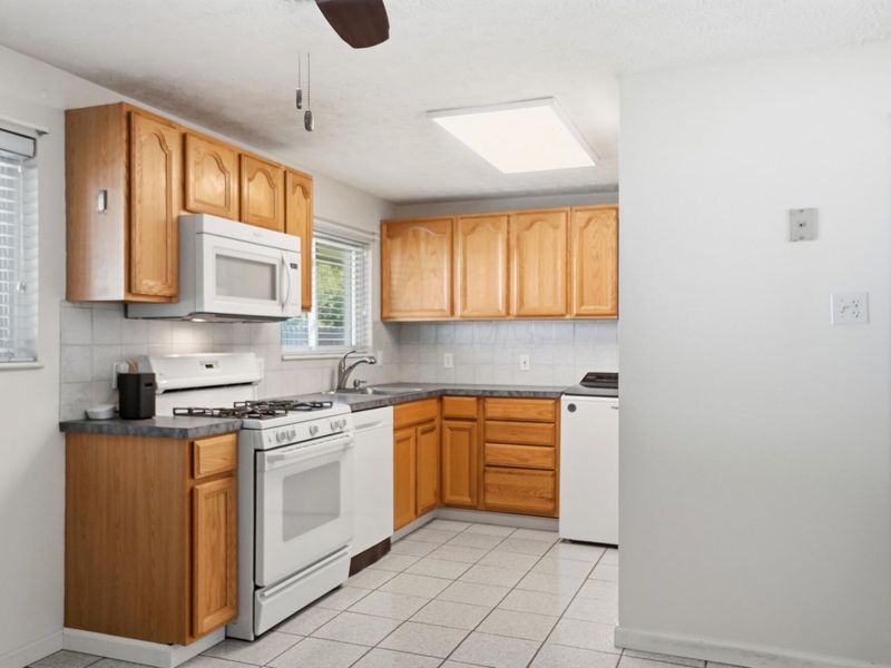 1404 Rosehill Road, Reynoldsburg, OH 43068 Photo 18