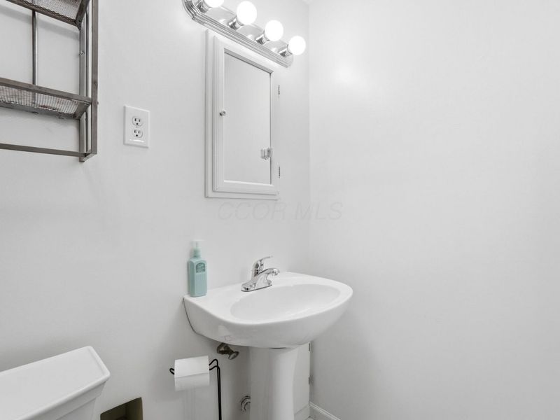 1404 Rosehill Road, Reynoldsburg, OH 43068 Photo 38