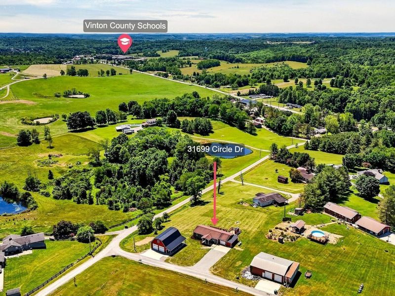 31699 Circle Drive , McArthur, OH 45651 Photo 4