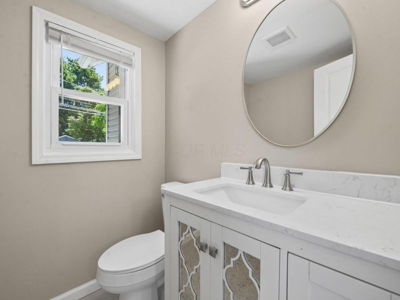 114 S Walnut Street , Marysville, OH 43040 Photo 15