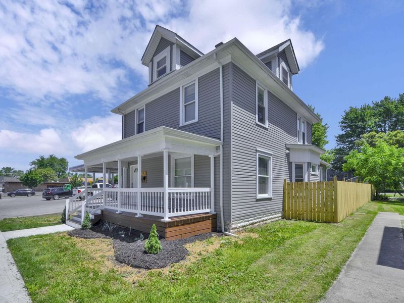 114 S Walnut Street , Marysville, OH 43040 Photo 3