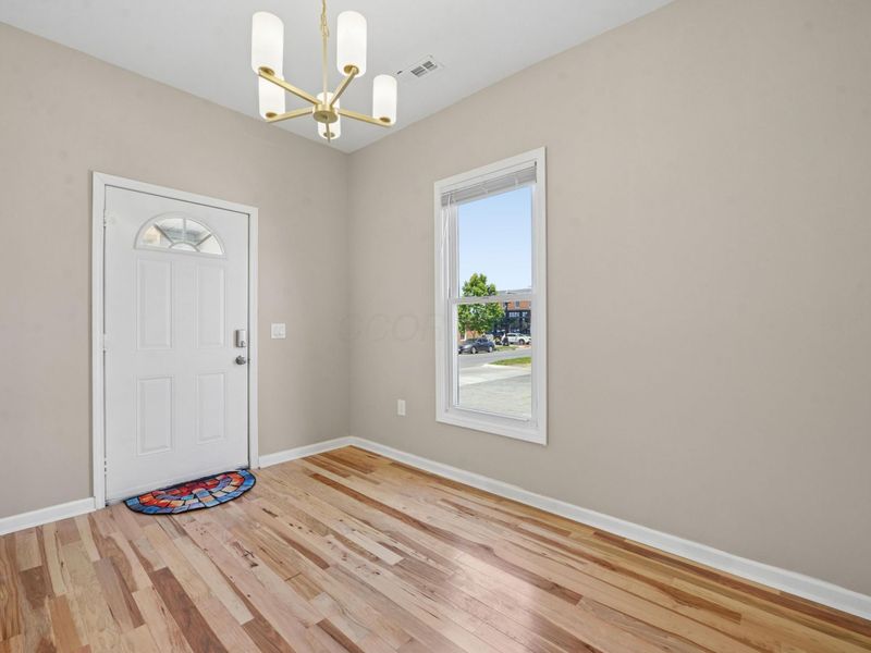 114 S Walnut Street , Marysville, OH 43040 Photo 7