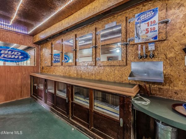 22090 S Hwy 3 , Cataldo, ID 83810