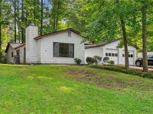 856 Pastel Drive SW, Marietta, GA 30008