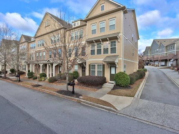 501 Grove Field Court, Suwanee, GA 30024