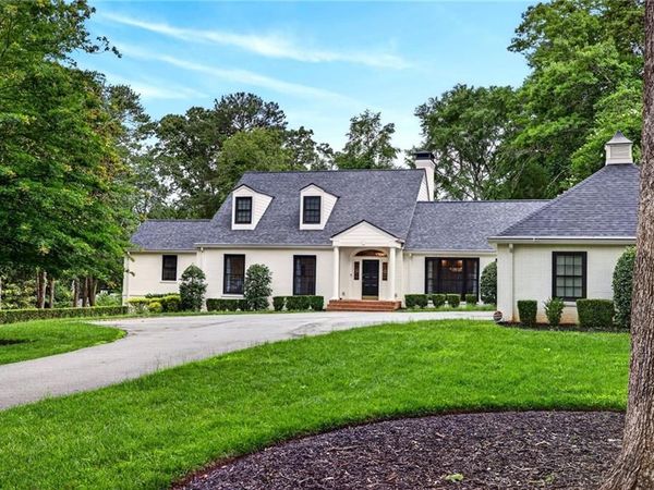 62 Blackland Road NW, Atlanta, GA 30342