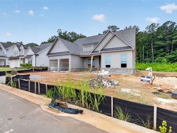 371 Lake Vista Drive, Statham, GA 30666