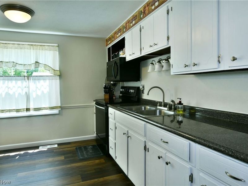 3710 Bellwood Drive SE, Warren, OH 44484 Photo 19