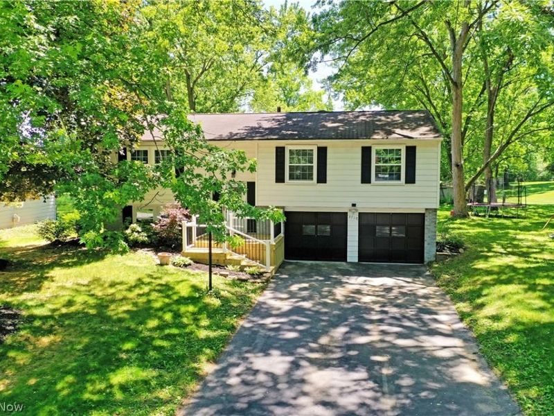 3710 Bellwood Drive SE, Warren, OH 44484 Photo 3