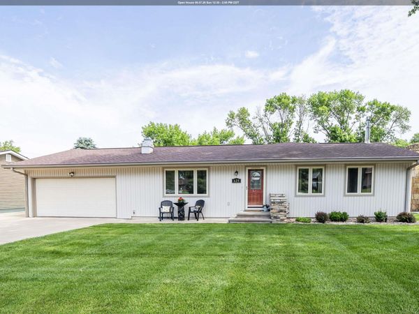 629 N Lynn Dr, LeMars, IA 51031