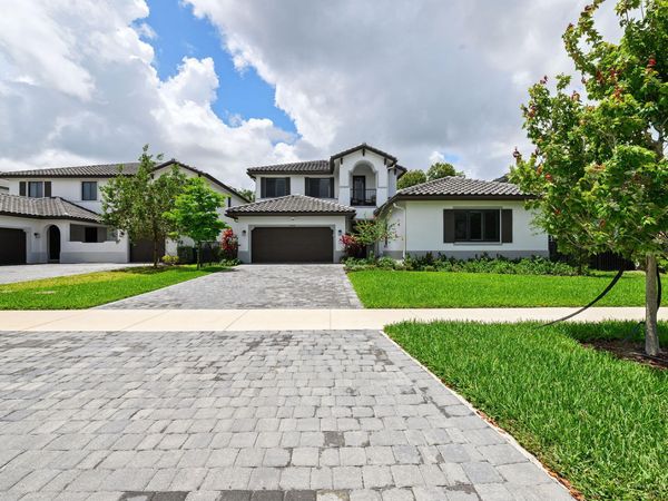 10466 SW 57th Court, Cooper City, FL 33328