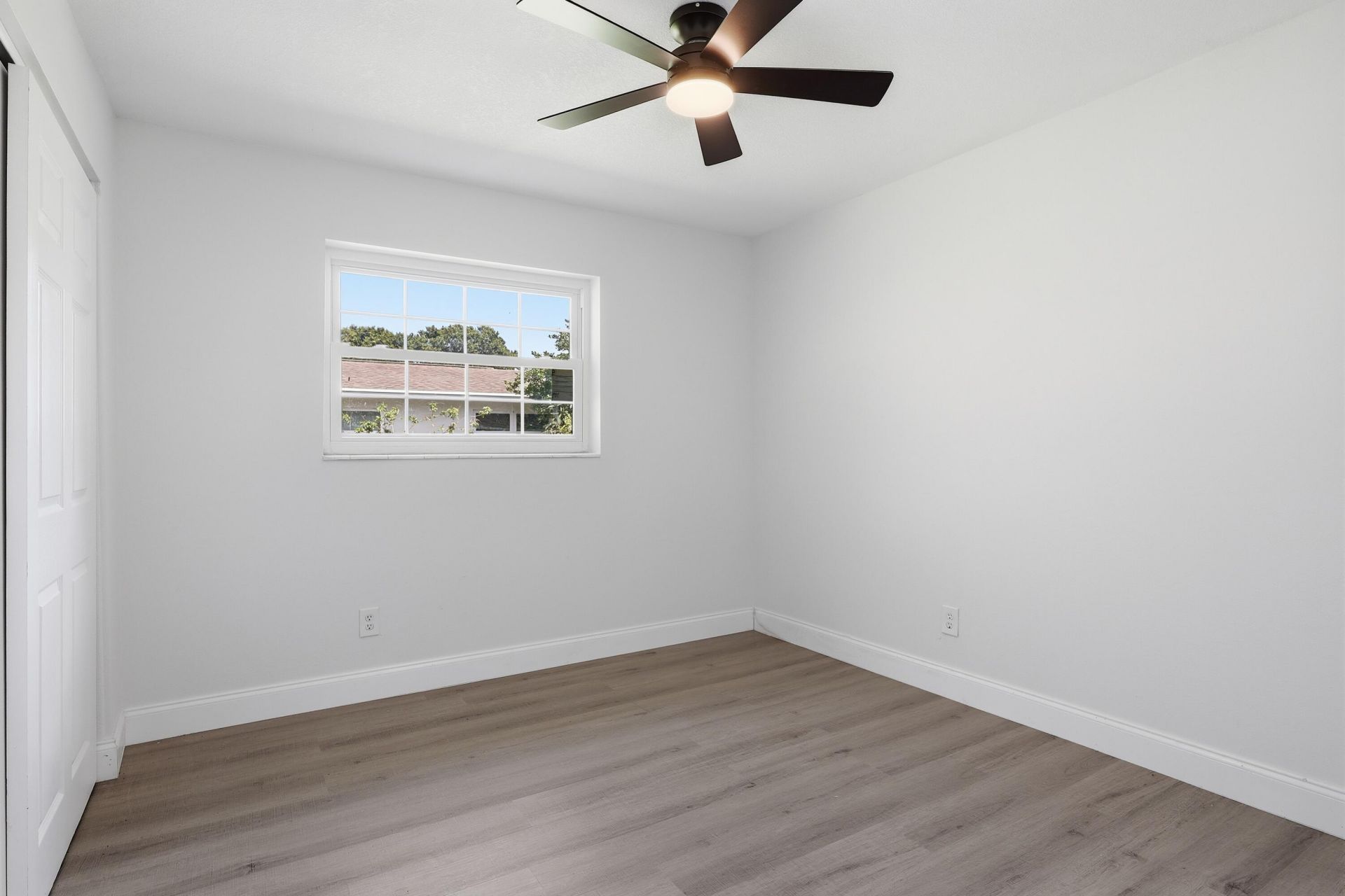 2726 6th Place, Vero Beach, FL 32968 Photo
