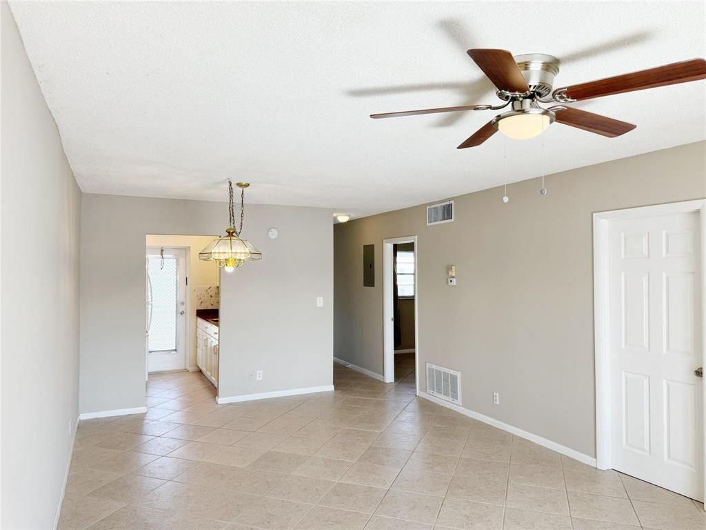 1116 Lake Terrace, Unit 214, Boynton Beach, FL 33426 Photo