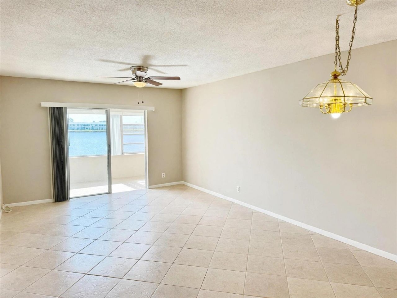 1116 Lake Terrace, Unit 214, Boynton Beach, FL 33426 Photo