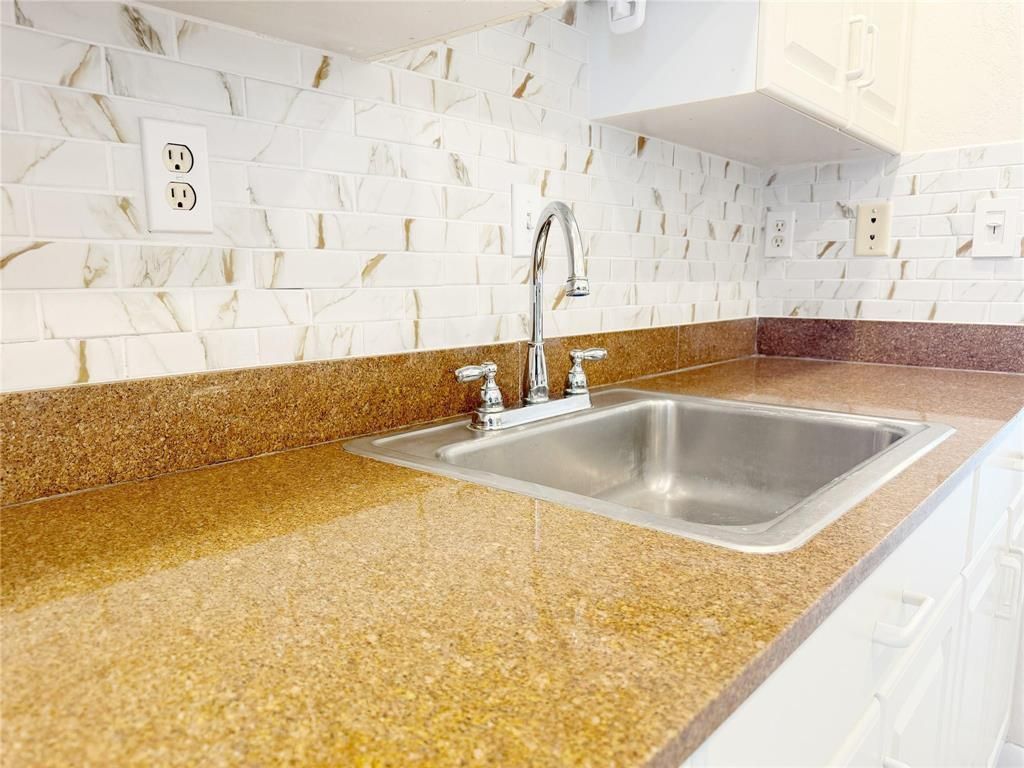 1116 Lake Terrace, Unit 214, Boynton Beach, FL 33426 Photo