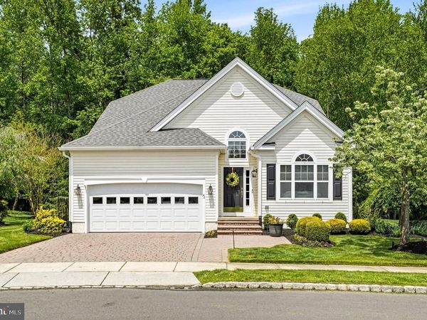 42 HUXLEY CIRCLE, MARLTON, NJ 08053