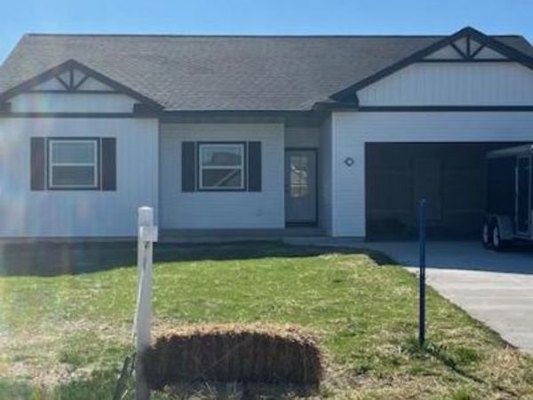 104 Langdon Court, Cambria, WI 53923