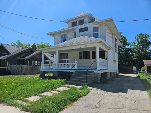 505 W Irving Avenue, Oshkosh, WI 54901