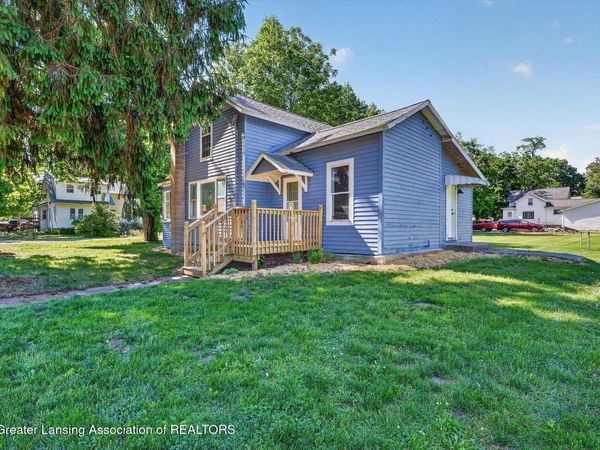614 Kendall Street, Bellevue, MI 49021