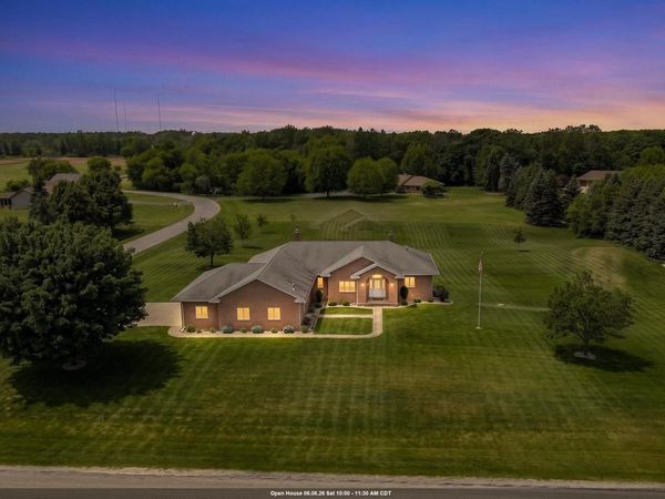 3093 FASCINATION DRIVE, Green Bay, WI 54311