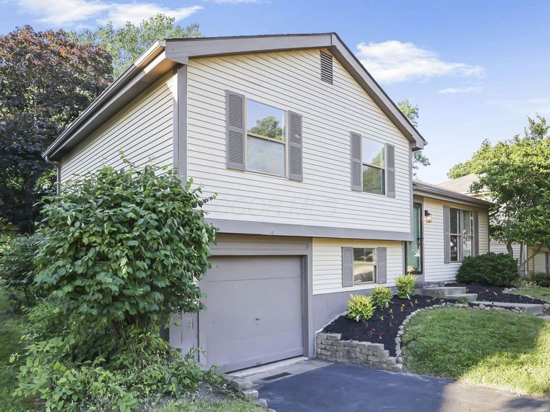 2950 Charmwood Court, Dublin, OH 43017 Photo 4