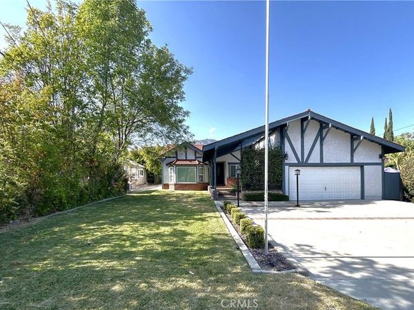 941 W 23rd , Upland, CA 91784