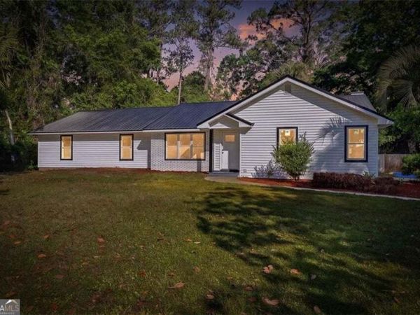 102 Mackqueen Drive, Brunswick, GA 31525