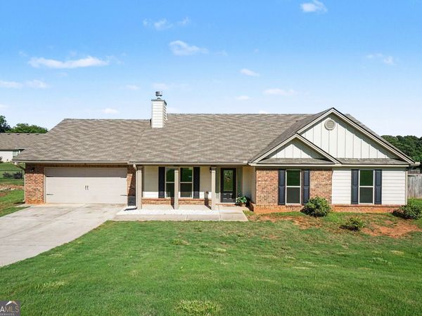48 Robins Landing, Winder, GA 30680