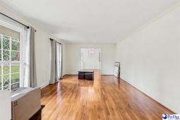 205 W Raft Street photo 4