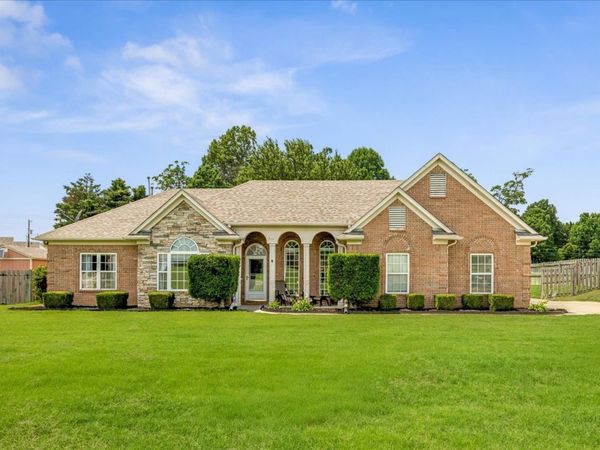 202 WALKER PKY E, Atoka, TN 38004