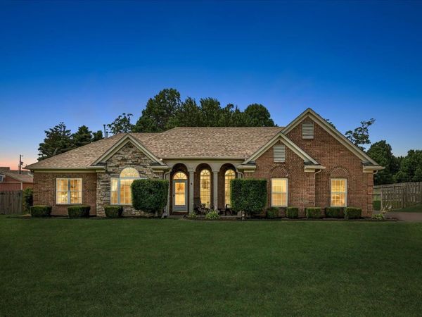 202 WALKER PKY E, Atoka, TN 38004